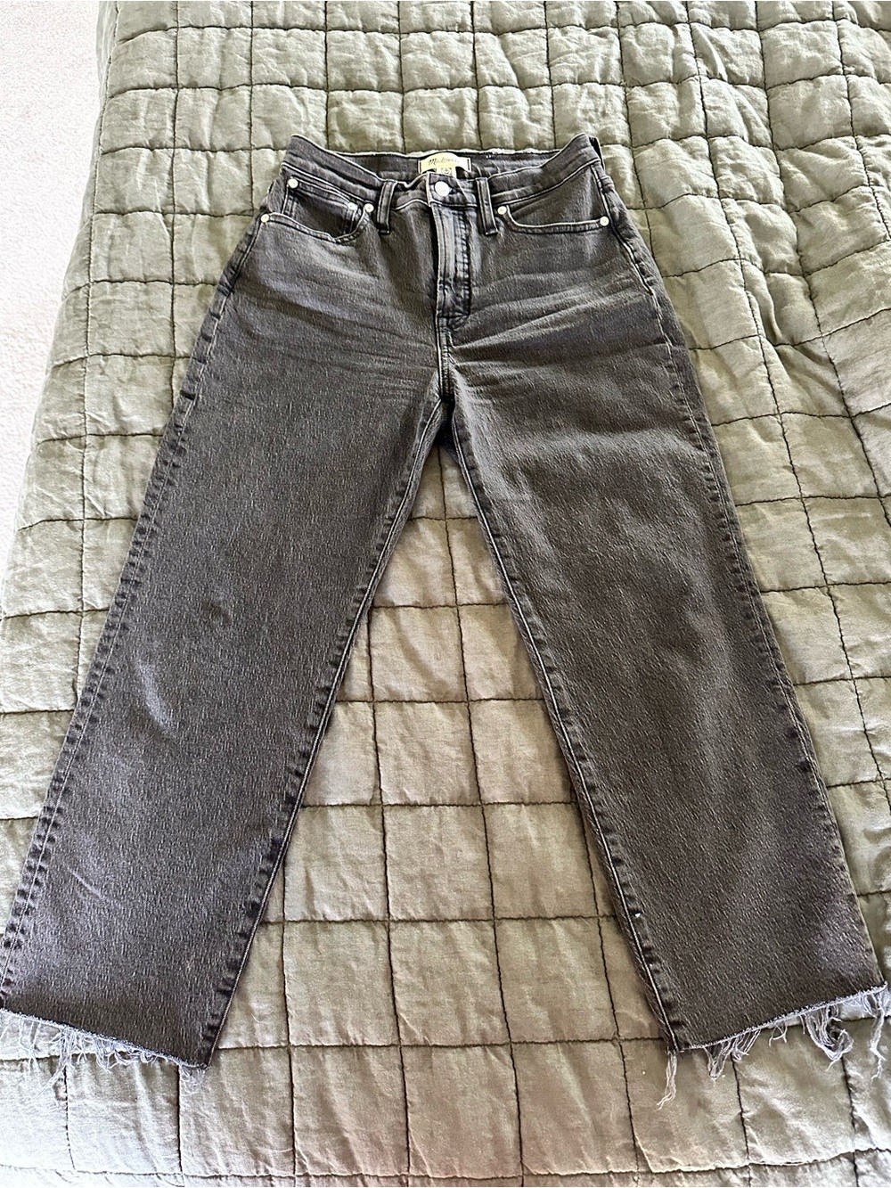 Madewell The Perfect Vintage Straight Jean in Charcoal Gray